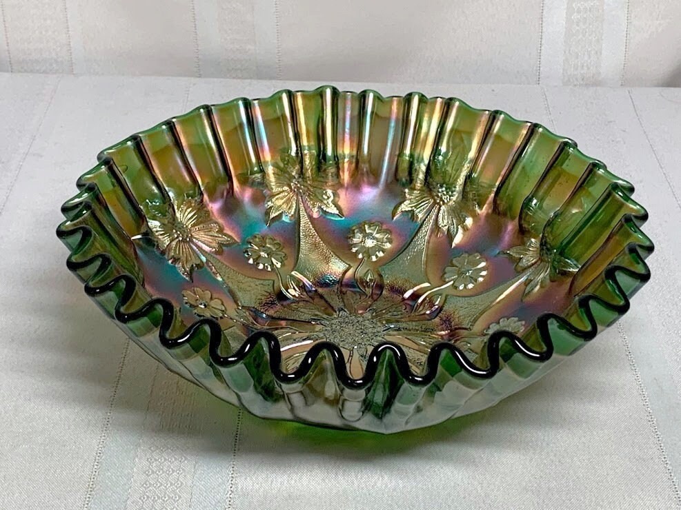 フェントン、小さな花、緑のボウル、キャンディリボンエッジ