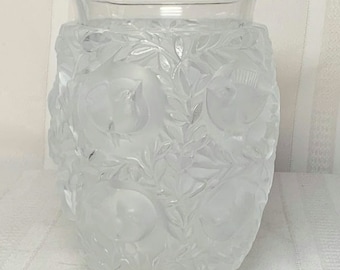 New In Box: Lalique Anemone Flower Sculpture ~ Symbol Of Purity