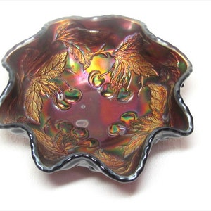 Dugan Diamond Karnevalsglas, Kirschen, Saucenschale, Amethyst