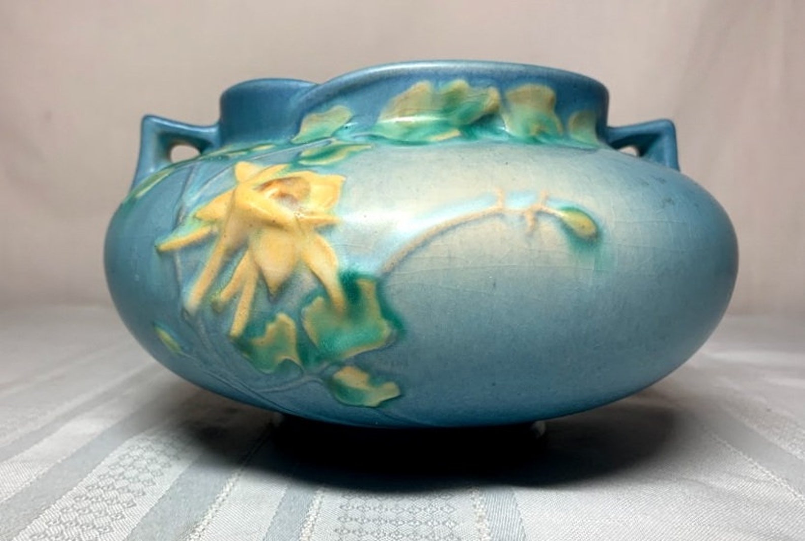 Roseville Pottery Columbine Double Handled Blue Jardiniere Etsy