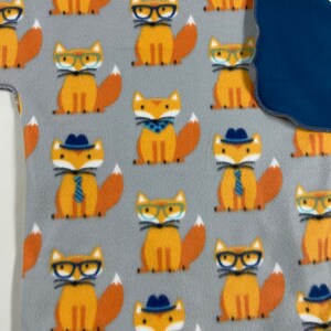BabyRoo Car Seat Blanket- Dapper Foxes- Original Size