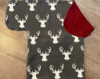BabyRoo Car Seat Cover Blanket- Stag Deer Head with Burgundy  - XL- Big Buck