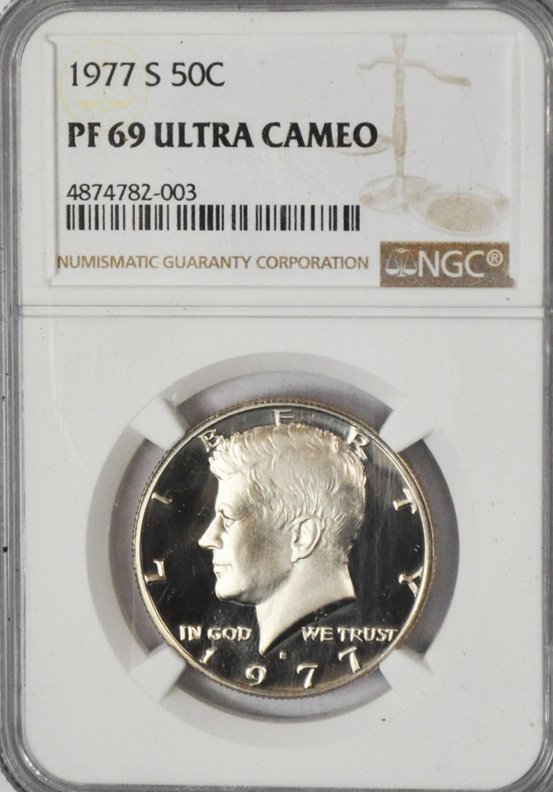 2017-D Brilliant Uncirculated Copper-Nickel Clad Copper Strike Half Dollar Coin!