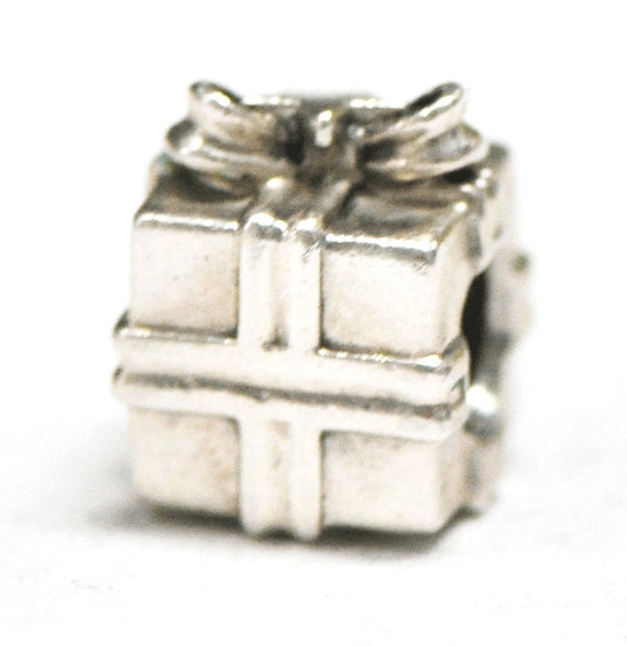 Sterling Silver Pandora ALE Gift Box Xmas Present Charm Bead