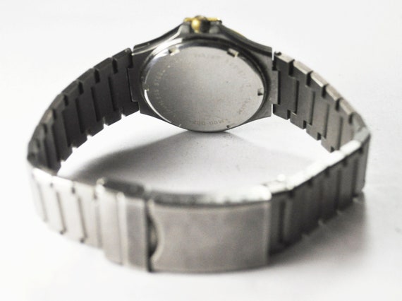 Helbros Regency Quartz Date Wristwatch 35mm Two T… - image 3