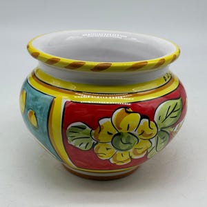 Hand-decorated 15 cm diameter cachepot, Caltagirone ceramic decoration no.