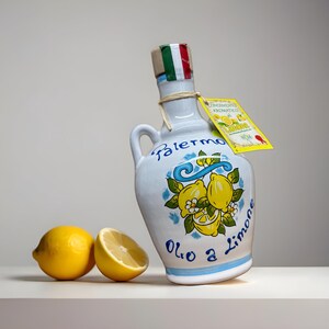 Hand-decorated 16 x 9 cm Caltagirone Ceramic Lemon Aromatic Oil Cruet