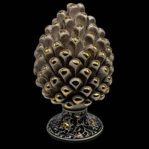 Pinecone CHIC Ceramic Caltagirone cm H.20 Handcrafted Beige