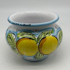 Hand-decorated 15 cm diameter cachepot, Caltagirone ceramic decoration no. 9