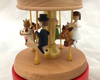 Happy Family Wooden Musical Carousel plays You Are My Sunshine, Hand made in solid beech wood, wooden music box, musical carousel