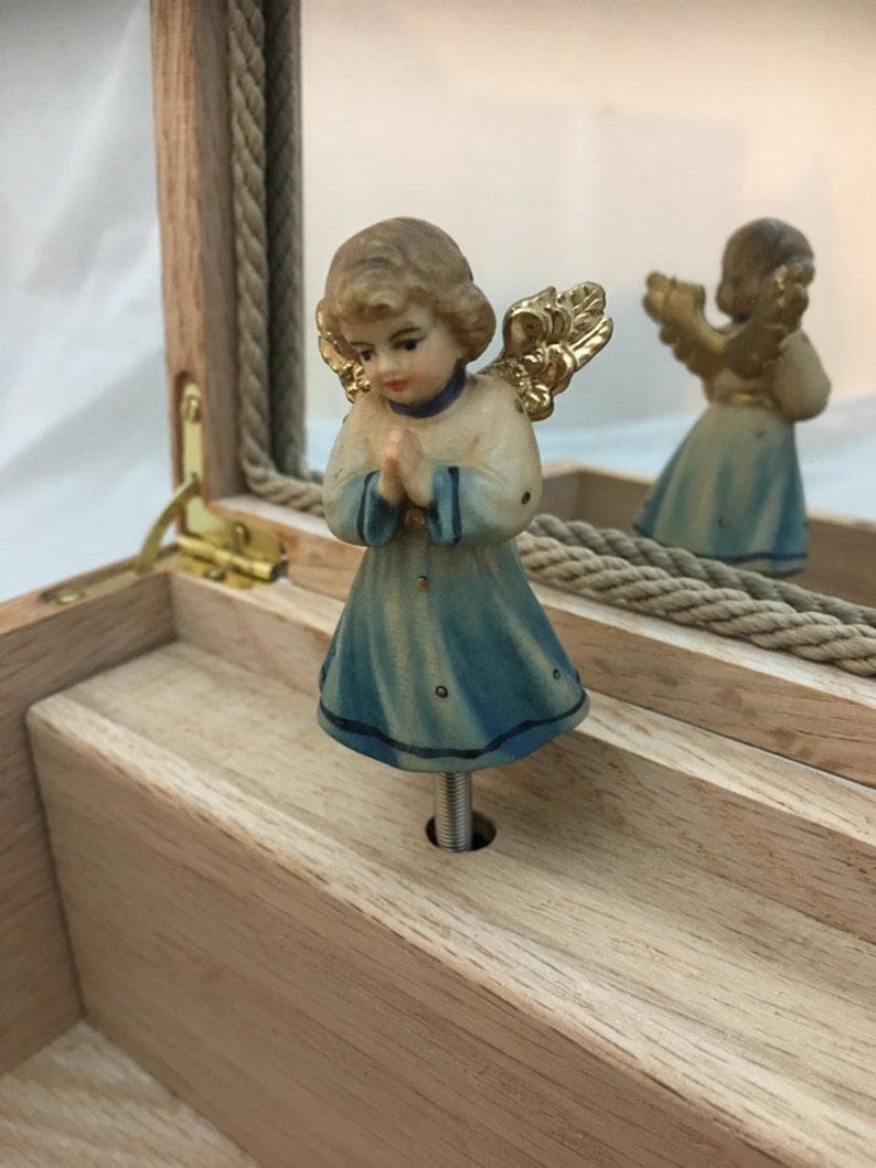 Mamma Mia Slipping Through My Fingers Music Box