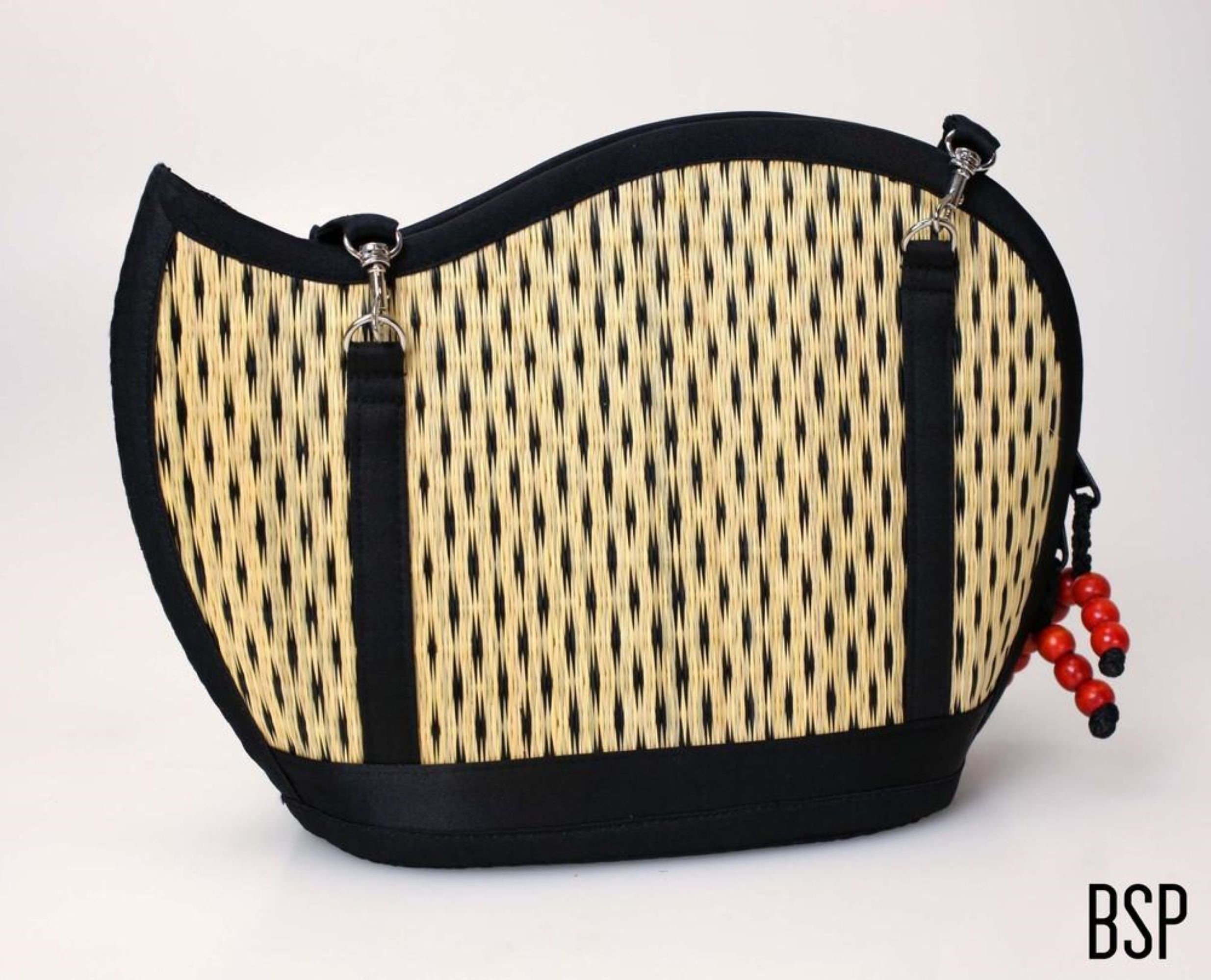 Baskets of Cambodia Woven‎ Drawstring Backpack Purse Tan Black Trim Medium Baskets of Cambodia Purse - Etsy main image 2