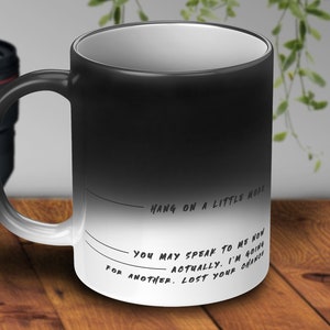 Grappige magische koffiemok om mensen weg te houden, perfect cadeau voor koffiedrinkers, grappig en vulgair, hittegevoelige magische mok