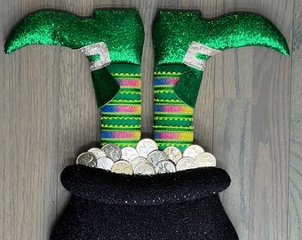 A Pretty Penny Wreath Attachment, Leprechaun Pot of Gold, St Patricks Day, March 17