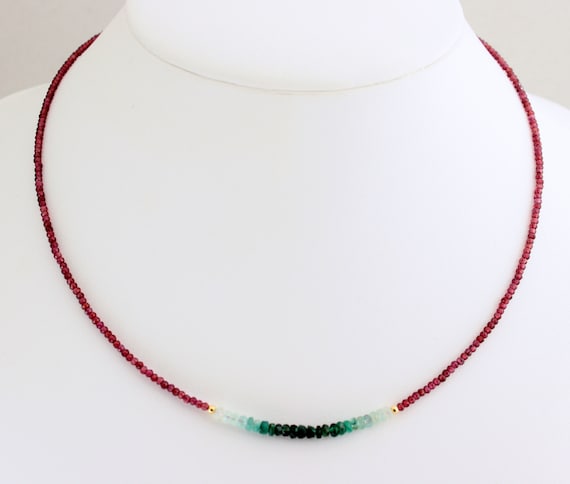 Wunderschöne Rhodolith Granat und Samaragd Kette edelstein Feingeschliffen facettiert Collier 925 Silber Steinkette Geburtstag Geschenk 46cm