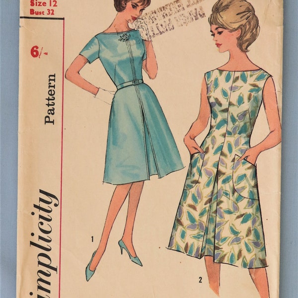 Simplicity 4898.  Vintage 1960s dress pattern.  A line, pleated shift dress pattern.  SZ 12.