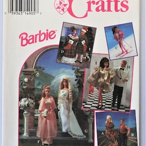 Simplicity 8797.  Barbie and Friends clothes pattern.  Barbie bridal, evening wear, western wear, ski clothes, Xmas outfits pattern.  Uncut