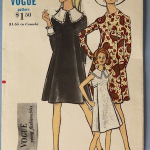 May include: Vintage Vogue sewing pattern 7186 featuring illustrations of three women in dresses. The pattern includes size 10, bust 31 inches, and hip 33 inches. The Vogue logo and text "young fashionables" are also visible.