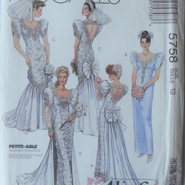 McCall's 5758.  Wedding dress pattern. Sheath bridal gown pattern.  Mermaid bridal gown pattern. Bridesmaid dress.  Size 10