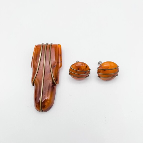 1940s Dress Clip and Earrings Set - image 2