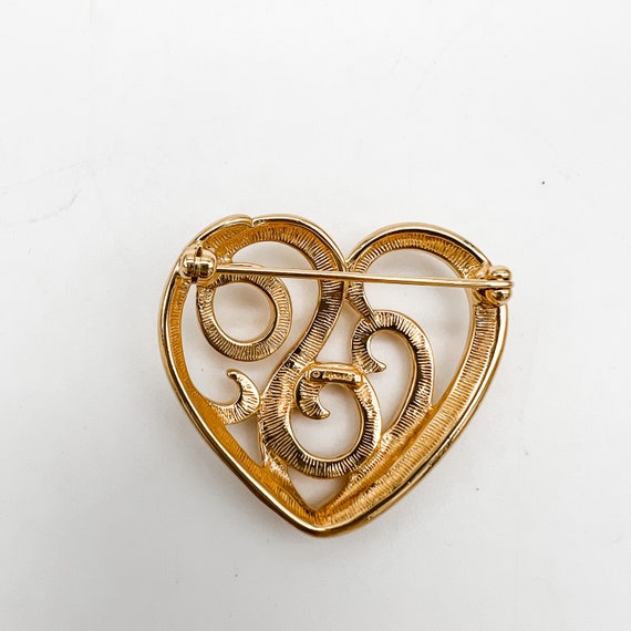 1980s Monet Scrollwork Goldtone Heart Brooch/Pin/… - image 4
