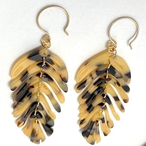 Tortoise shell tan leaf earrings