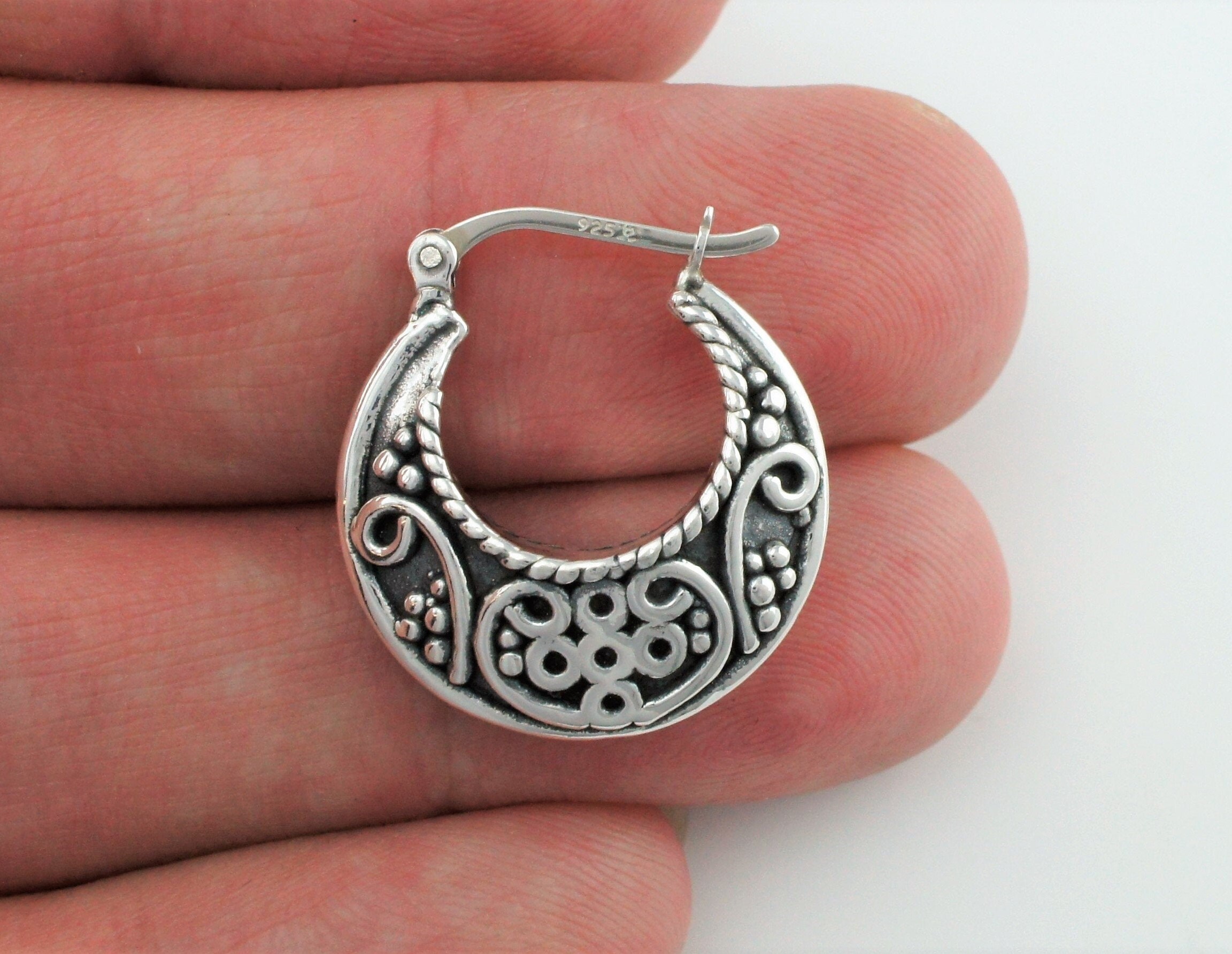 Orecchini a cerchio spessi e a punta in argento sterling - Orecchini a cerchio Bali a goccia - Orecchini a cerchio Huggie in argento sterling - Italia
