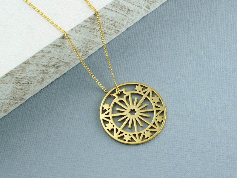 Gold Plated 925 Sterling Silver Sun /& Stars Pendant Necklace 925 Silver Sun Necklace