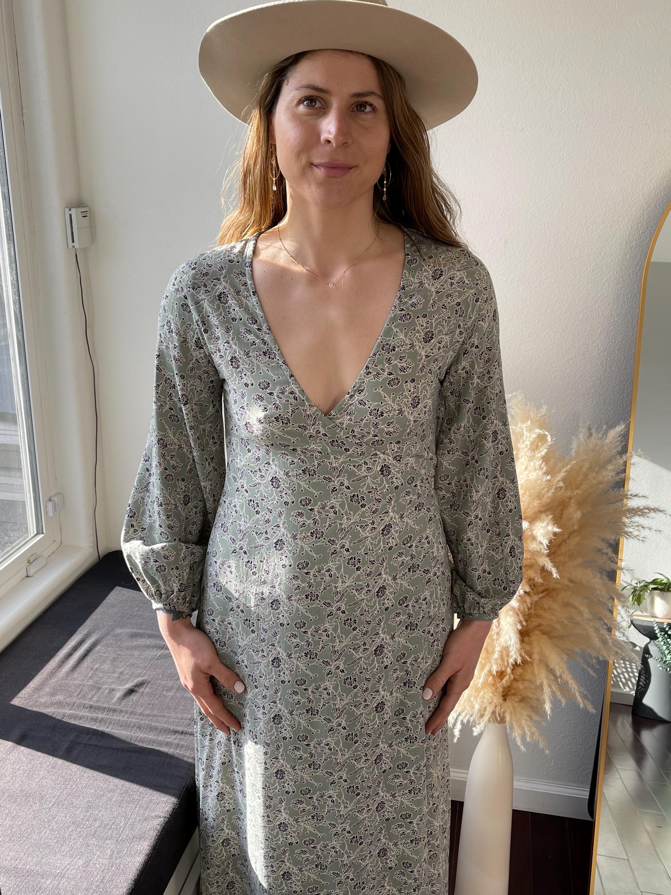 sage green printed long sleeve wrap dress Women's Maxi Dress Long Sleeve Wrap main image 0