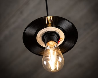 Lampe à suspension rétro pour disque vinyle - Noir (dimensions 7 po, 10 po, 12 po.) - Éclairage unique recyclé. Ampoule non incluse !