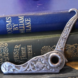 Chatelaine Folding Button Hook - Gorgeous Art Nouveau Decorative