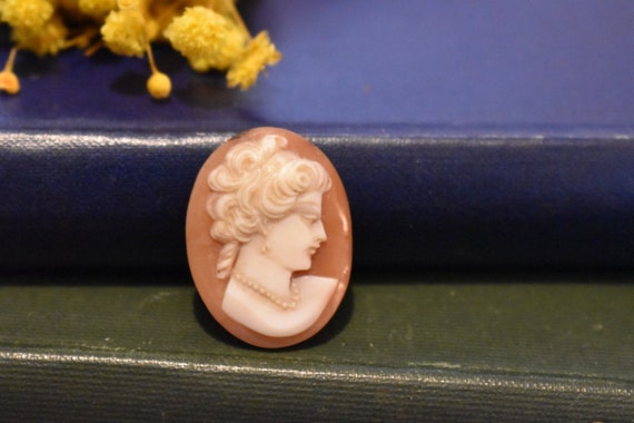 Vintage Cameo to Mount - Beautiful Fine Quality F… - image 1