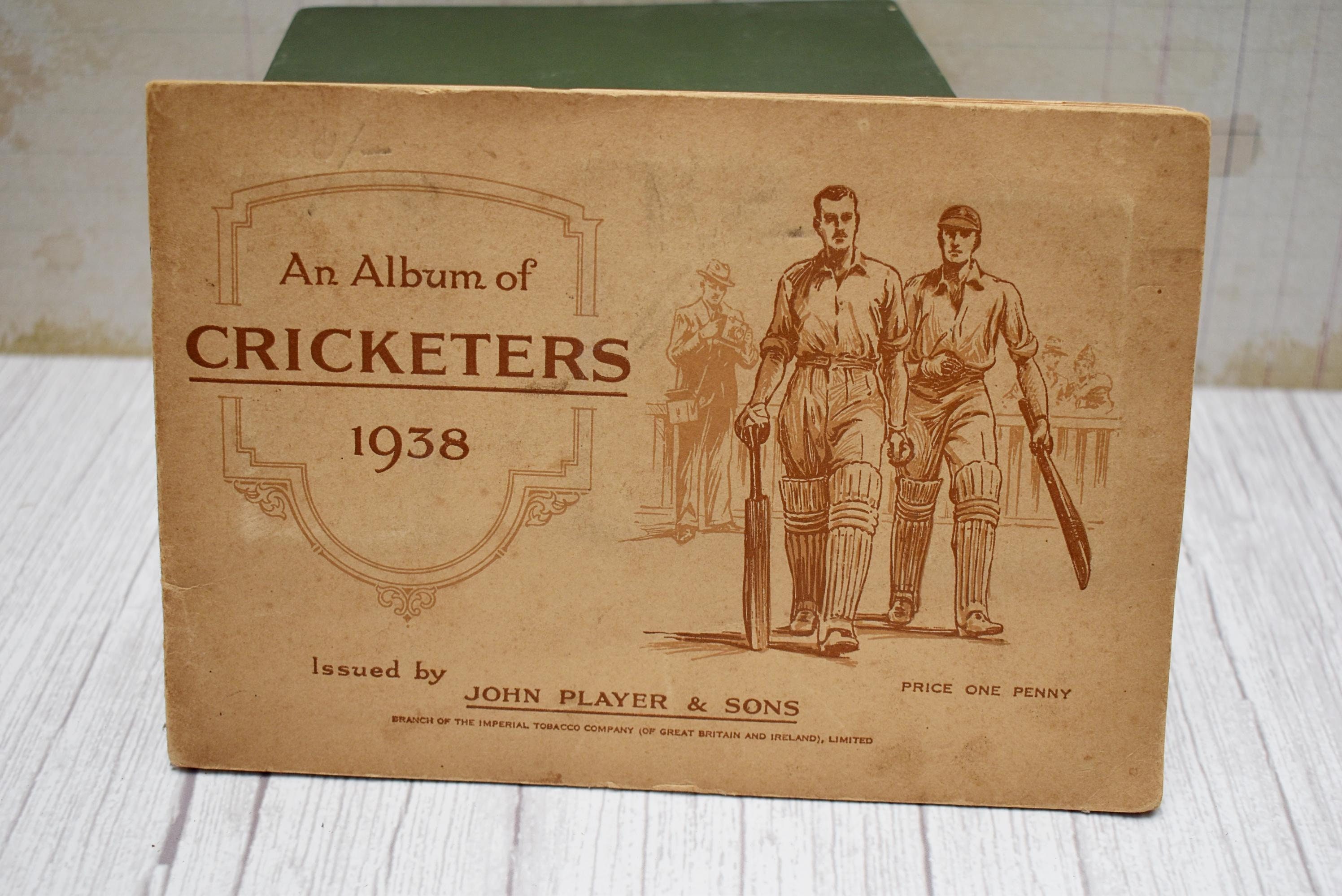 1930s Cigarette Card Album - Wonderful 1938 Cricketers Collection Full Set 