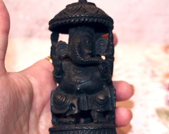 Statua antica di Karungali Kattai Lord Ganesha - Splendida scultura in legno di ebano
