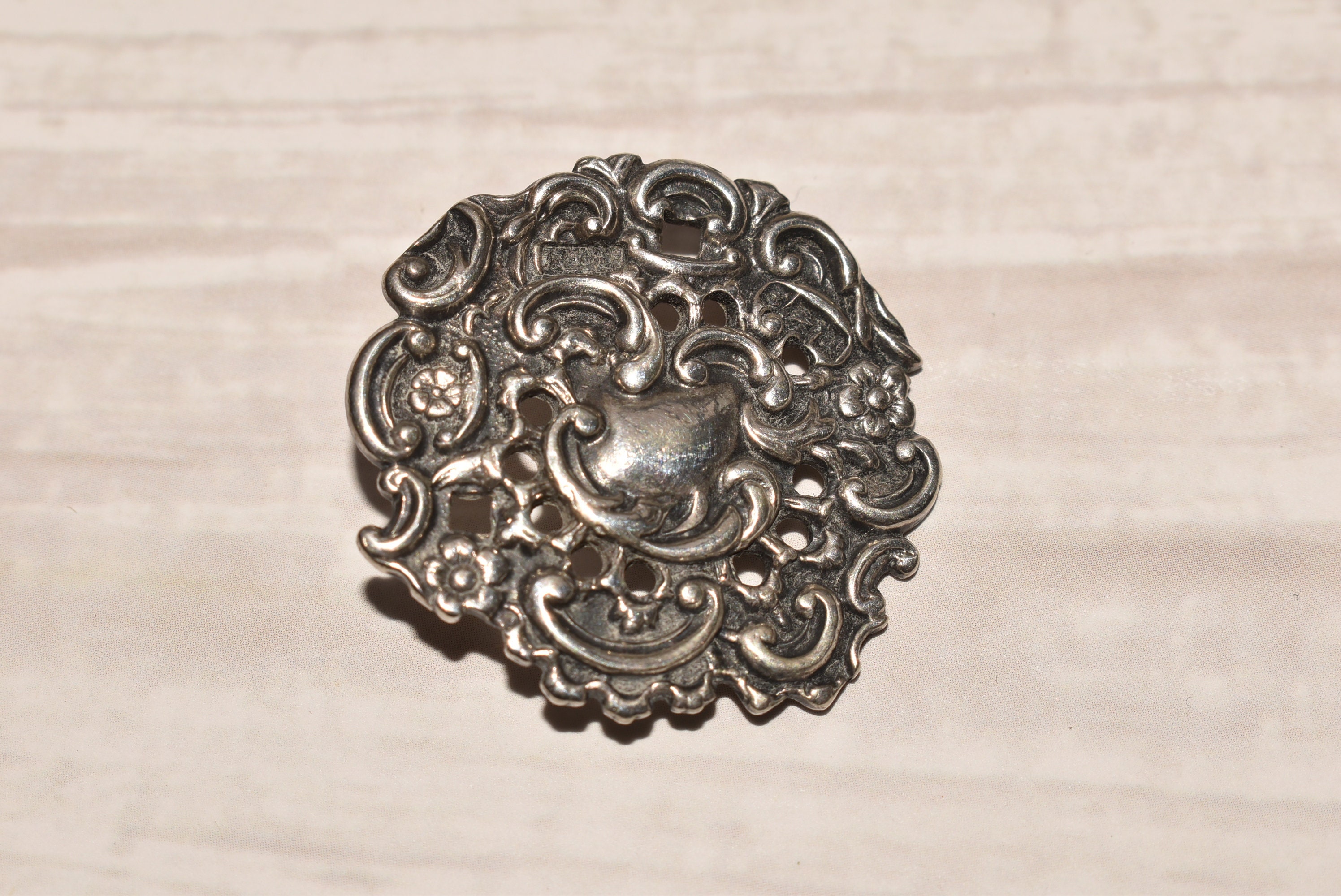 Victorian Silver Button - Gorgeous Hallmarked Art Nouveau