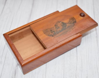 Viktorianische Mauchline Box: Antike Bowder Stone Seenplatte