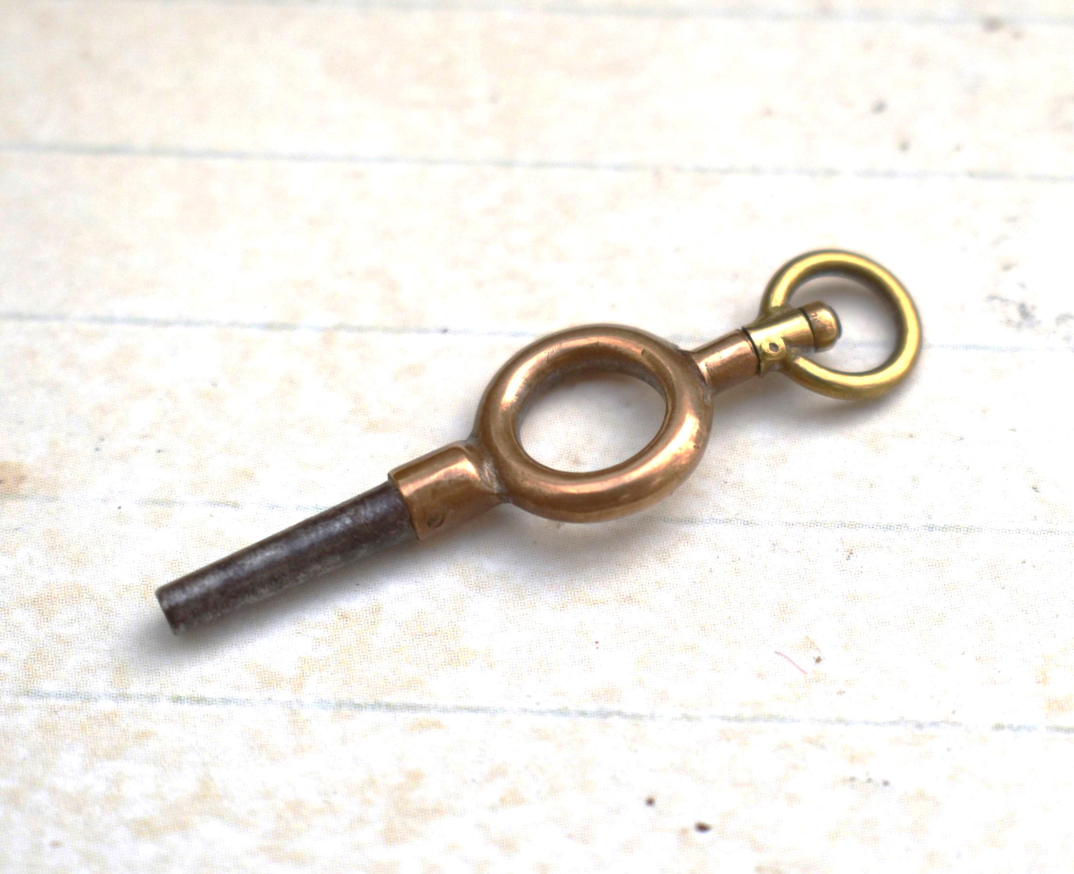 Victorian Watch Key - Beautiful Antique Gold Filled Swivel Top Fob Key