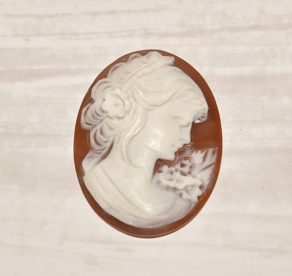 Shell Cameo Panel - Gorgeous Vintage Large Carved… - image 1