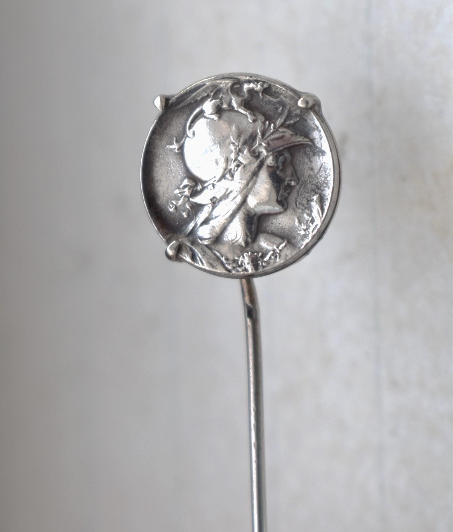 French silver minerva - Etsy 日本