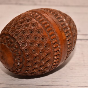Carved Nut Pomander/Thimble Holder - Beautiful Large Victorian Coquilla Nut Aromatic