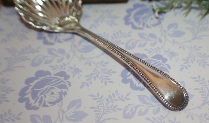 Gorgeous English Silver Plate Decorative Victorian Sugar Sifter Spoon