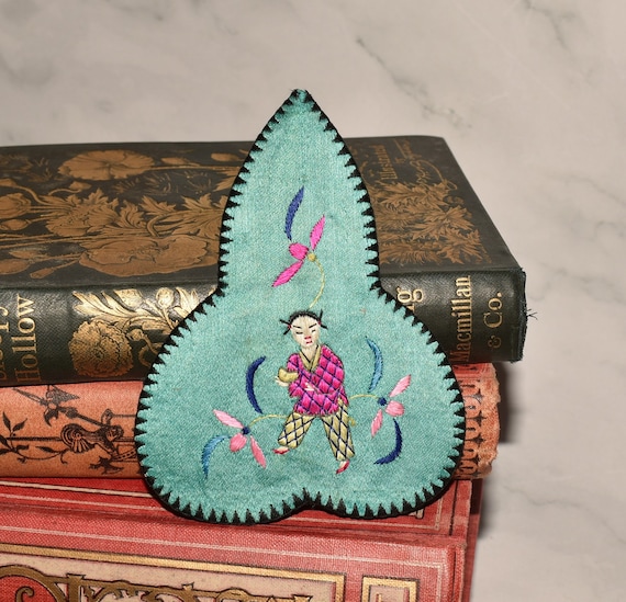 Antique Chinese Silk Scissor Case: Embroidered Victorian Turquoise