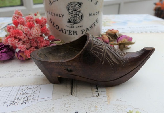 Clog Thimble Store Gorgeous Antique Hand Carved Anvers Shoe Etsy Ireland