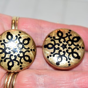 Antique Victorian Brass Buttons Enamel Snowflake Star Pattern Large Gilt Chased Haberdashery Dressmaking Collectable