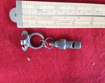 Extracteur de cartouches antiques de calibre 28ga et sifflet pour chien