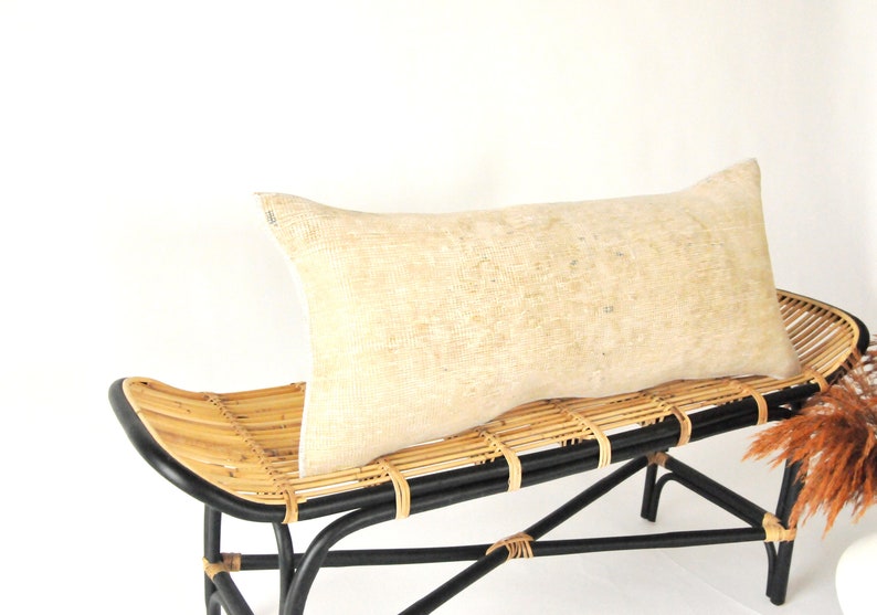 Turkish Vintage Carpet Throw Pillow Beige Lumbar Kilim Pillow Carpet Pillow Oriental Pillow Rectangular Kilim Pillow Case Beige Kilim Pillow