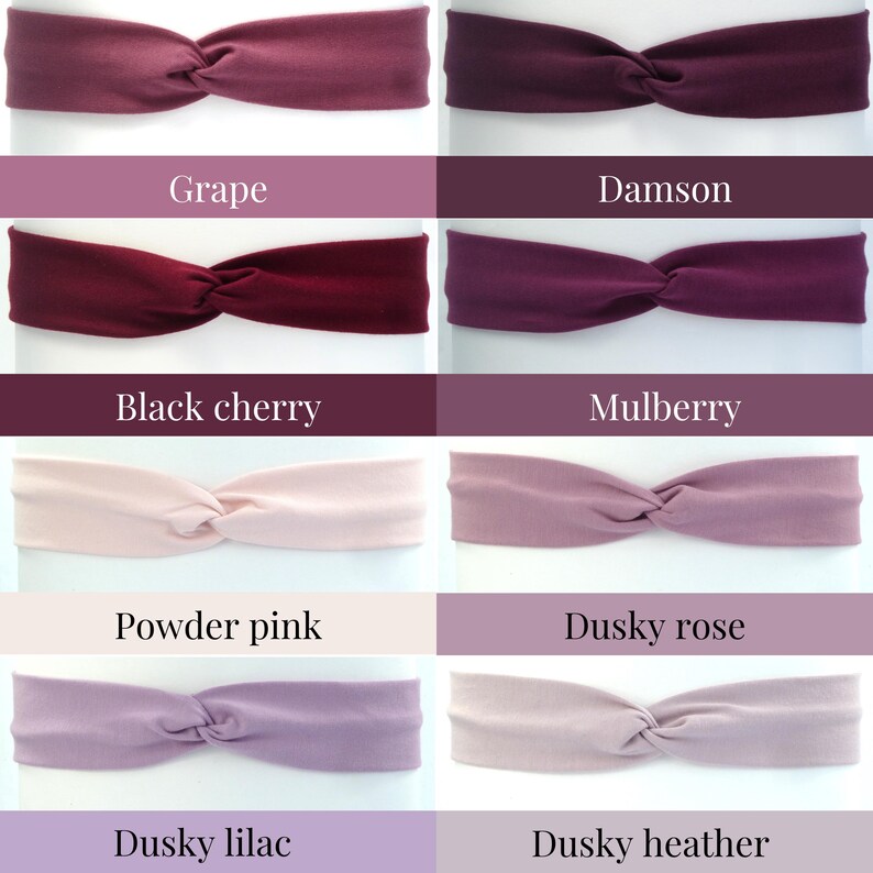 Puede incluir: Un conjunto de 10 diademas de tela en varios tonos de morado, rosa y rojo. Las diademas est&aacute;n hechas de una tela suave y el&aacute;stica y tienen un dise&ntilde;o anudado. Los colores est&aacute;n etiquetados como Grape, Damson, Black cherry, Mulberry, Powder pink, Dusky rose, Dusky lilac y Dusky heather.