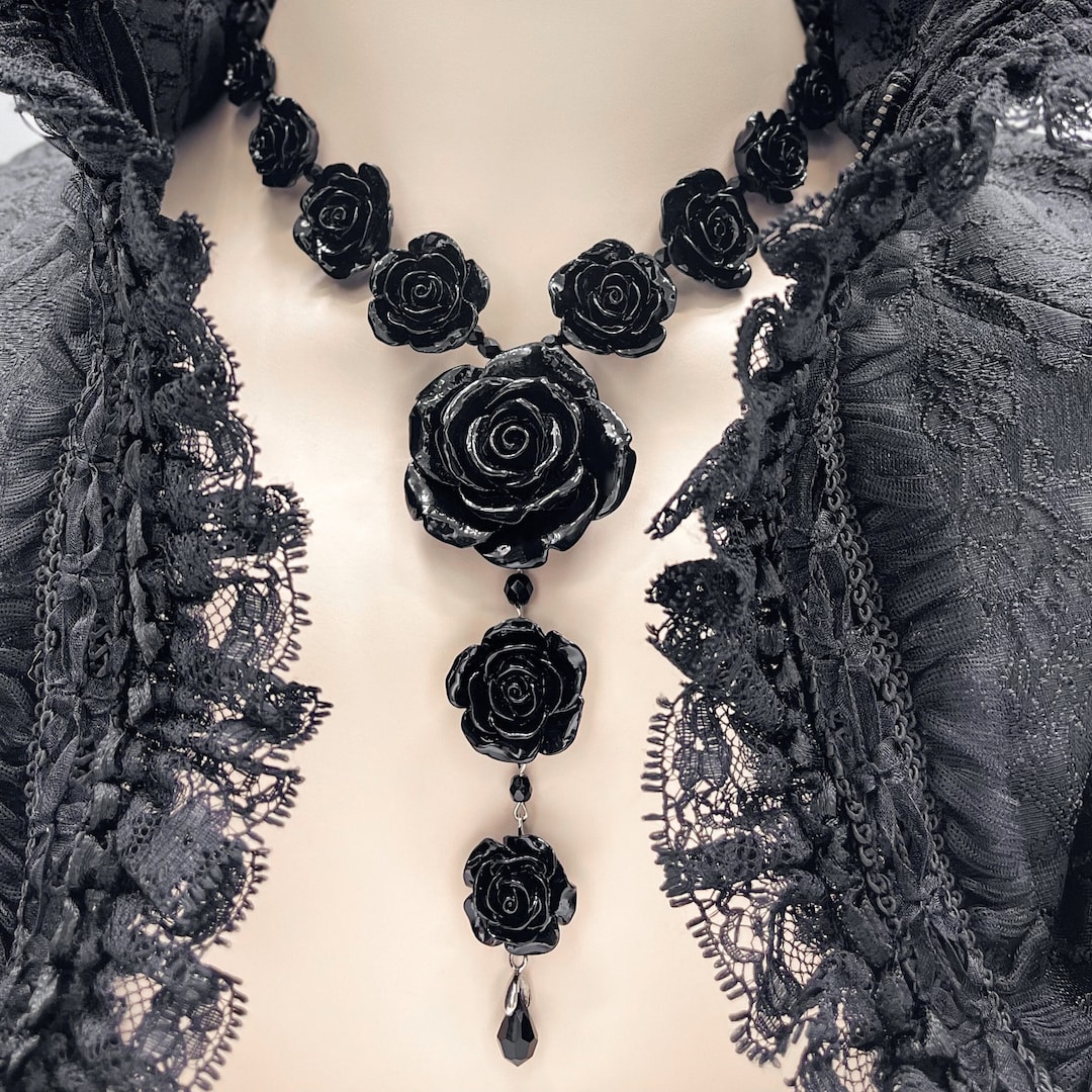 Gothic Black Rose Necklace, Gothic Wedding Jewelry, Black Rose Collier