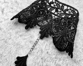 Black gothic lace flowers bracelets, victorian lace bracelets, goth bracelets, gothic bracelets cuffs, Halloween bracelet, dark bracelets