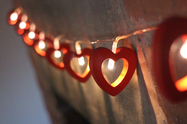 Red Heart Christmas Lights, Fun Fairy Lights, Battery Powered Valentines Gift image 1